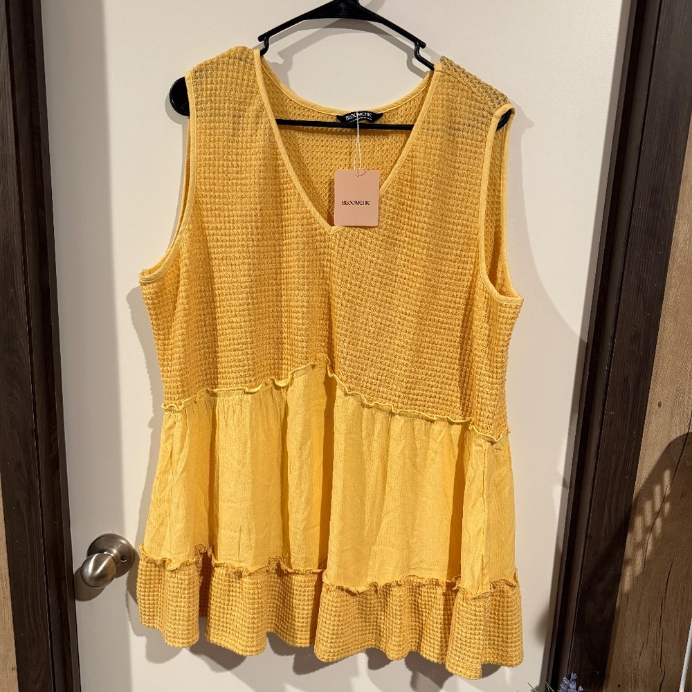 BloomChic Ditsy Ruffle Top